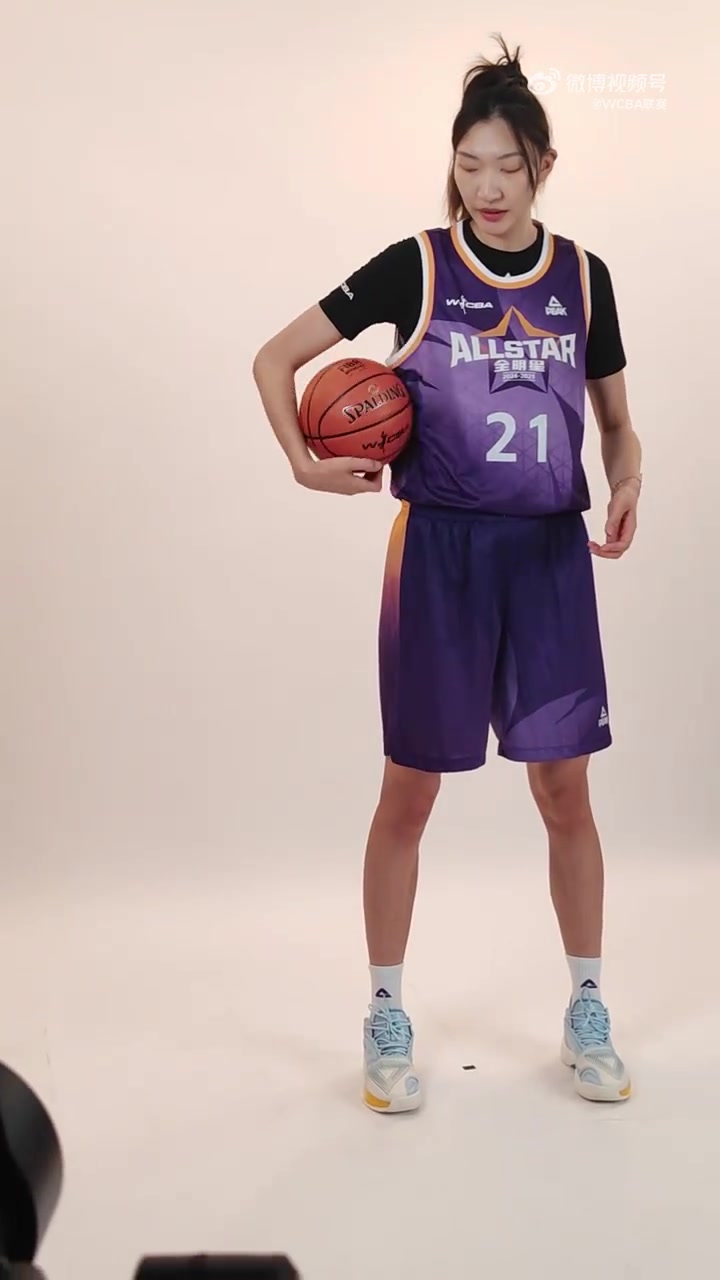 WCBA全明星周末官拍花絮第二弹!李梦、韩旭出镜